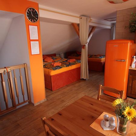 Orange Loft Apartment Kájov Exteriér fotografie