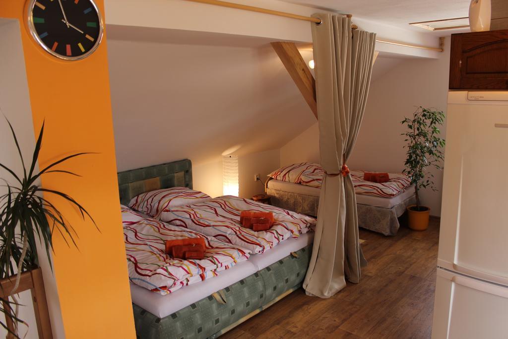 Orange Loft Apartment Kájov Exteriér fotografie
